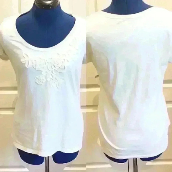 Studio Woman Tops - STUDIO Ladies' Appliqué Tee W/ Pearl Beads